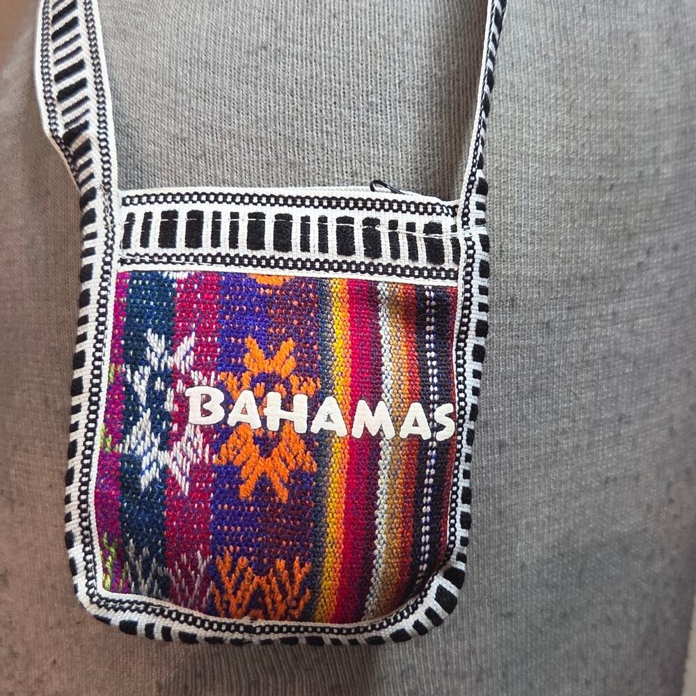 Handmade Bahamas Small Cross Body Purse Zipper Closure